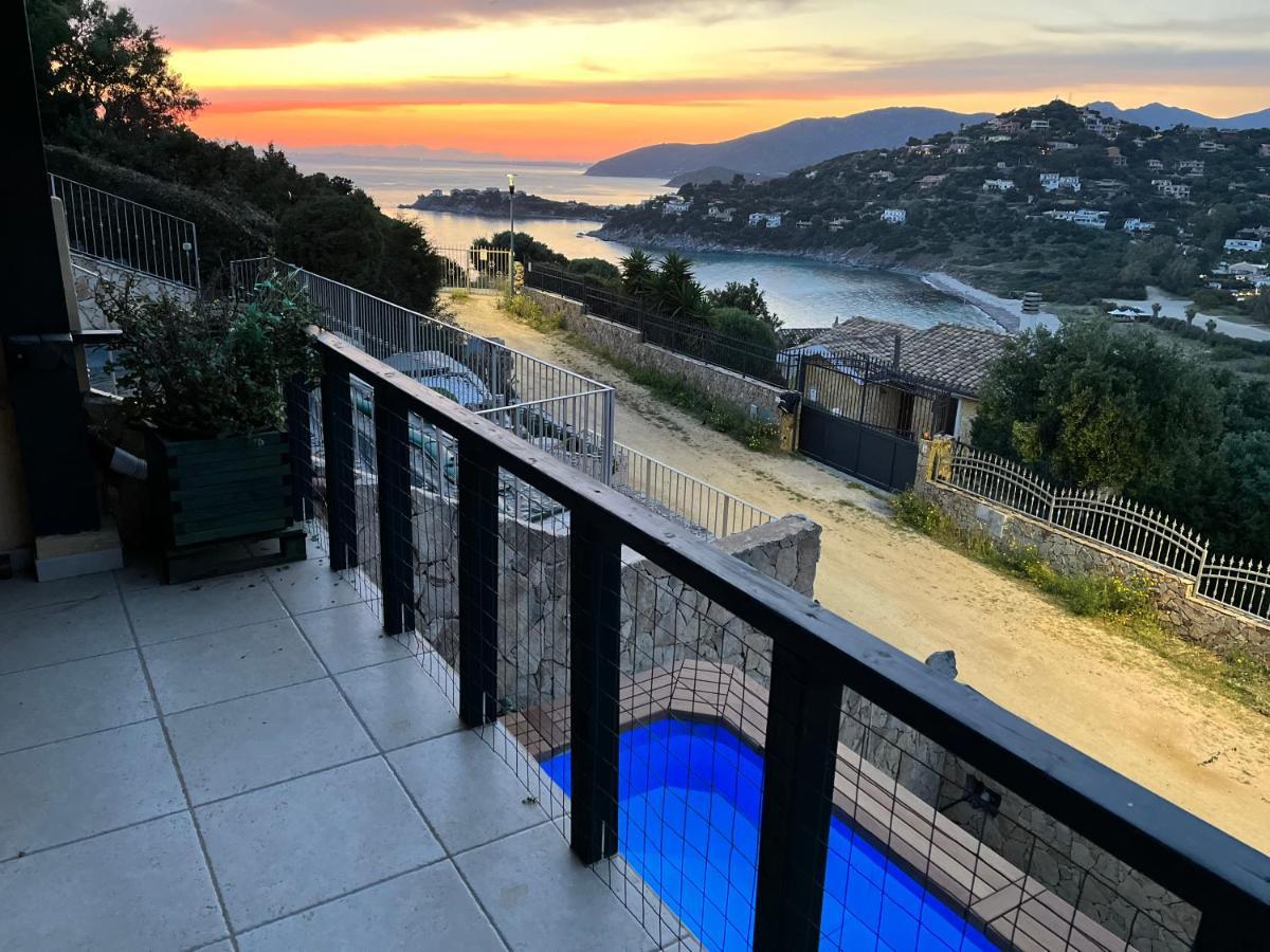 Villa Gaia - Dall'Alba Al Tramonto - 토레 델레 스텔레 외부 사진